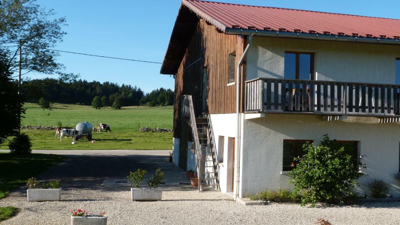 La Grange De Haute-Joux Les Fourgs Exterior foto